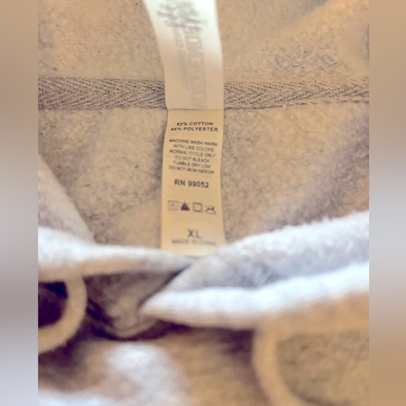 TIEM Cropped Hoodie - Gray/Lilac Sz XL - Picture 3 of 6